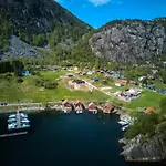 Holiday home Lysefjord's Pearl - The Boathouse By The Preikestolen *