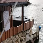 Lysefjord's Pearl - The Boathouse By The Preikestolen Prázdninový dům *