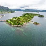 Lysefjord's Pearl - The Boathouse By The Preikestolen Jorpeland