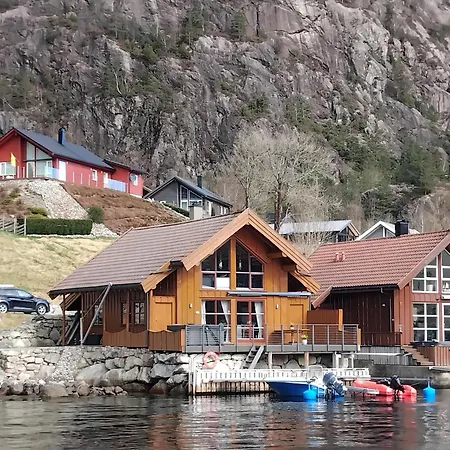 Lysefjord's Pearl - The Boathouse By The Preikestolen Jørpeland