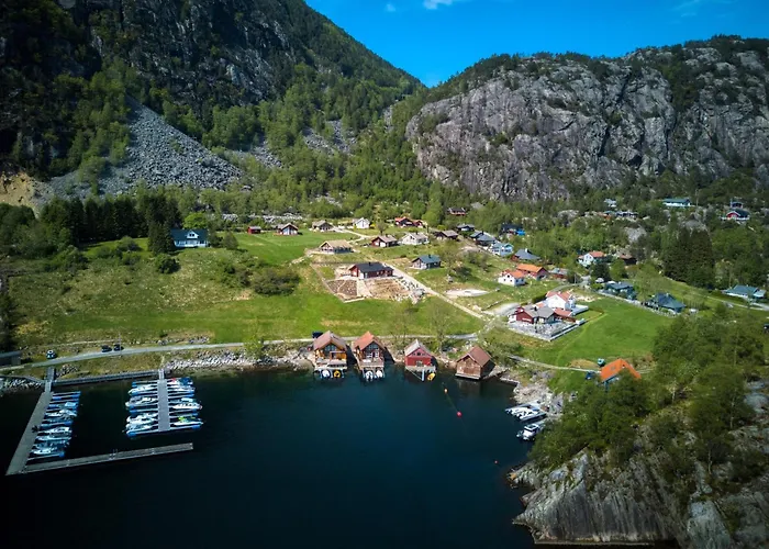 Ferienhaus Lysefjord's Pearl - The Boathouse By The Preikestolen *