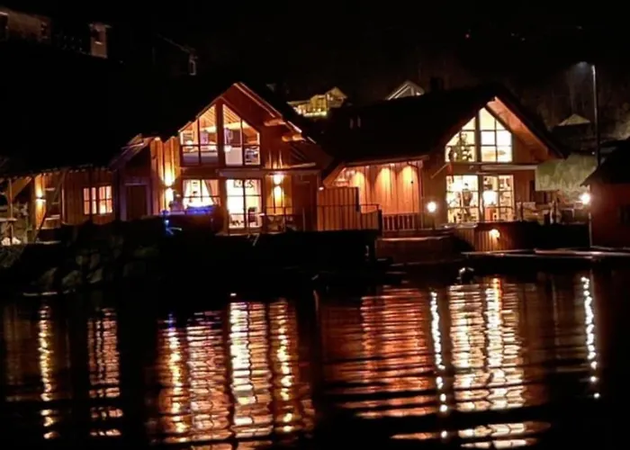 Ferienhaus Lysefjord's Pearl - The Boathouse By The Preikestolen Jørpeland